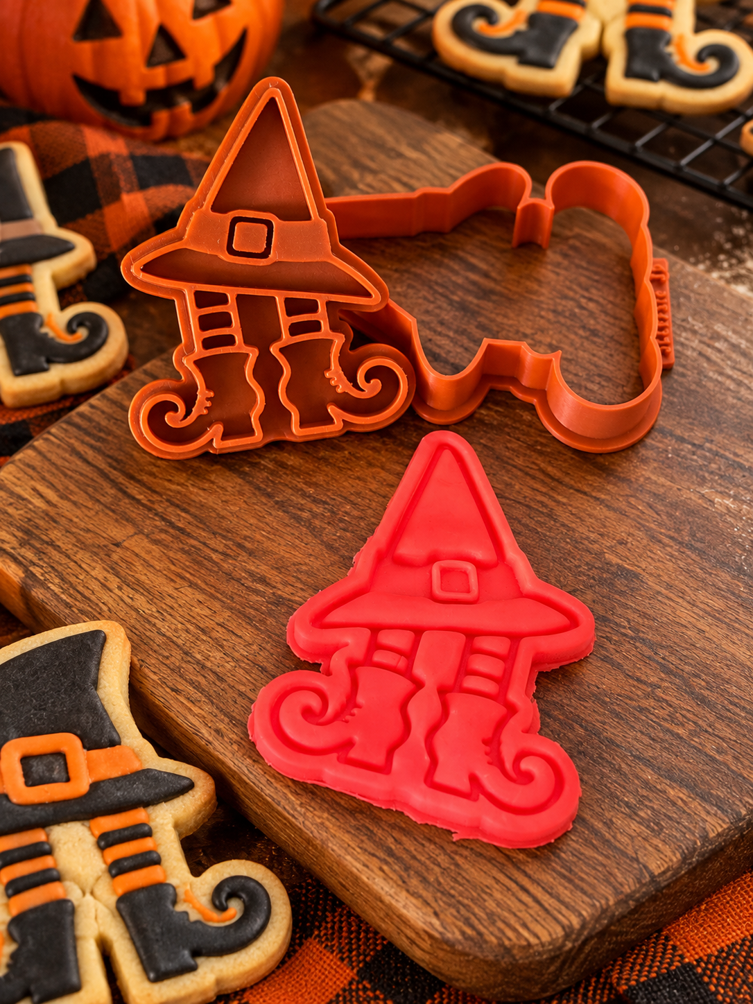 Conjunto Cortador + Carimbo de Biscoito - Halloween - Chapéu com Pernas - Imagem 3
